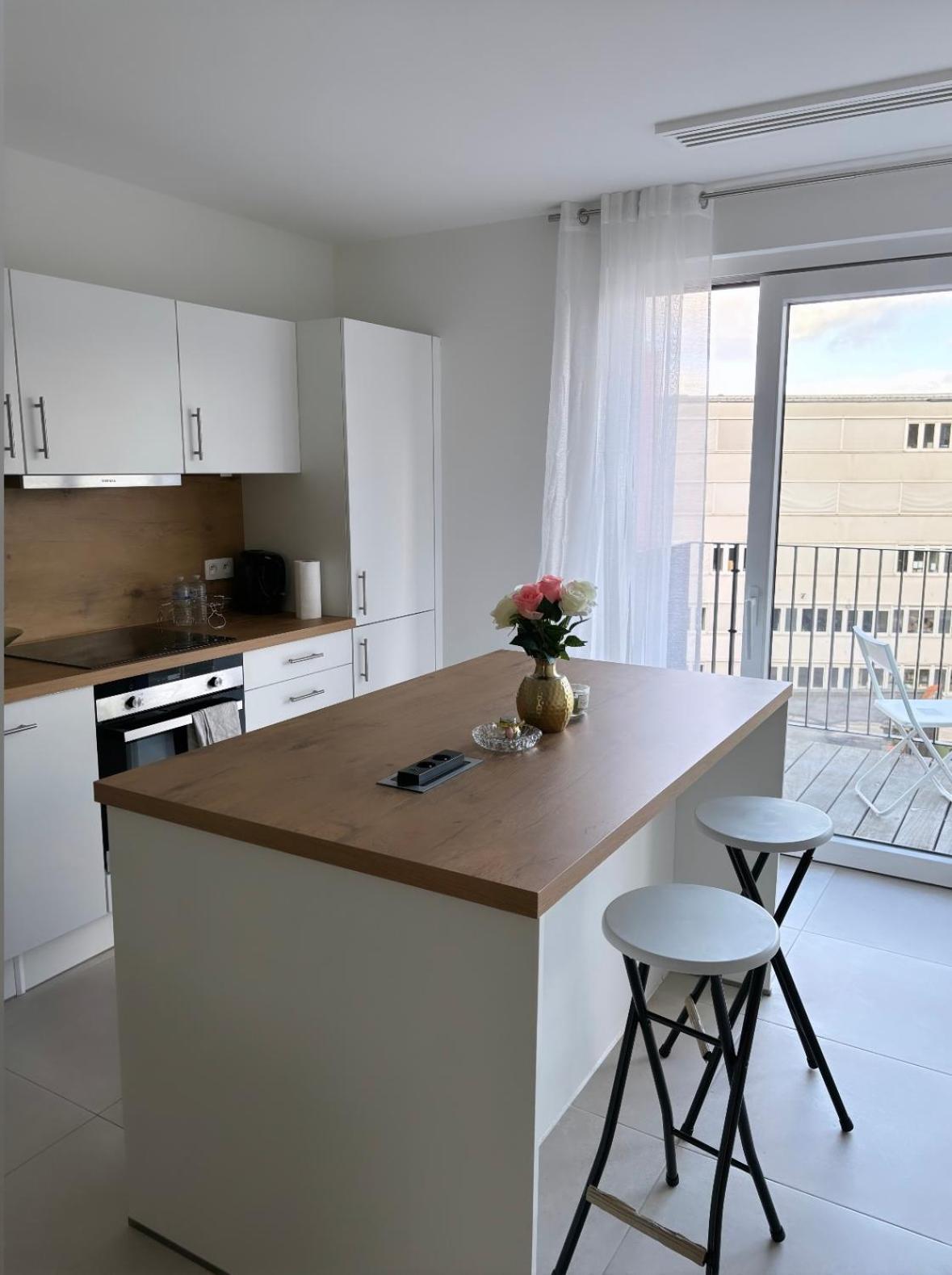 2 Bedrooms Luxury Apartment - Guillemins เลียจ ภายนอก รูปภาพ